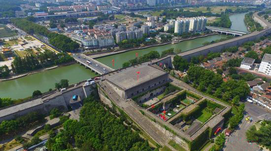 南京明城墙和中华门城墙是同一个城墙吗（地铁如何到南京中华门城墙）
